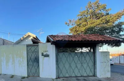 Casa ideal no jardim jussara: 3 quartos e quintal, na bernardino de campos, próximo ao upa,