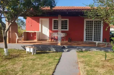 Venda Chácara na Estância Águas Virtuosas- Residencial Rural Bauru/Piratininga com 2 quartos suite