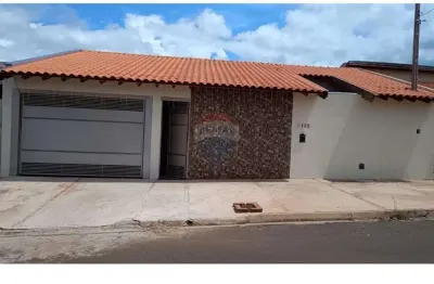 Casa com 3 quartos à venda na Alameda Ematite, 1-135, Parque Santa Edwiges, Bauru