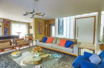 Casa com 4 quartos à venda na rua dos robaletes, 494, jurerê, florianópolis por r$ 5.499.000