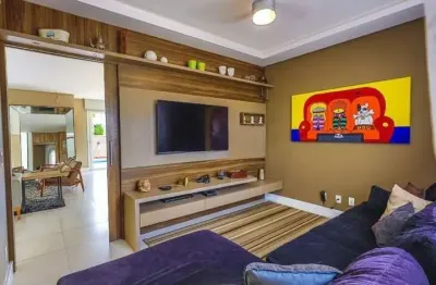 Casa com 4 quartos à venda na rua dos robaletes, 494, jurerê, florianópolis por r$ 5.499.000