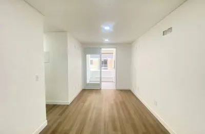 Apartamento com 2 quartos à venda na rua luiz elias daux, 831, ingleses do rio vermelho, florianópolis por r$ 698.000