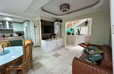 Casa com 4 quartos à venda na rua francisca moreira, 13, ponta de baixo, são josé por r$ 1.428.000