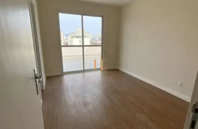 Cobertura com 3 quartos para alugar na avenida santa catarina, 333, balneário, florianópolis por r$ 6.000
