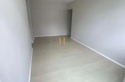 Apartamento com 2 quartos para alugar na rua anita garibaldi, 417, centro, florianópolis por r$ 2.450