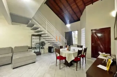 Casa com 3 quartos para alugar na Rua Santos Lostada, 133, Coqueiros, Florianópolis por R$ 7.200