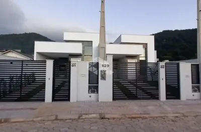 Casa a venda excelente para moradia ou investimento