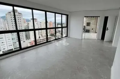 Apartamento com 3 quartos à venda na Rua 258, 340, Meia Praia, Itapema