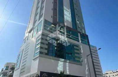 Apartamento com 3 quartos à venda na Nereu Ramos, 4062 Loja 2, 3311, Meia Praia, Itapema