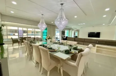 Apartamento com 4 quartos à venda na Rua 246, 125, Meia Praia, Itapema