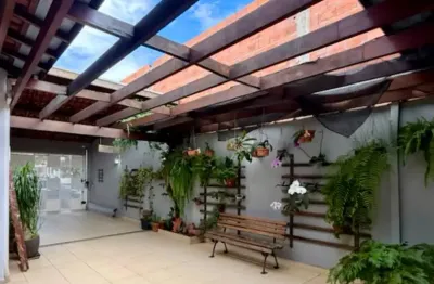 Moradia + Investimento no Bosque dos Eucaliptos! Excelente oportunidade para morar e investir em um só lugar!