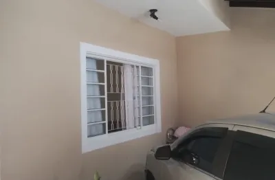 Lindo sobrado , com valor abaixo do valor de mercado , próximo de escola , padaria ,mecado , localizado num dos melhores bairros da região norte