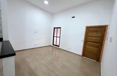 Casa nova no coração do j.satélite ,proximo de escola , mercado ,farmácia , ubs , açougue , proxima do shooping vale sul