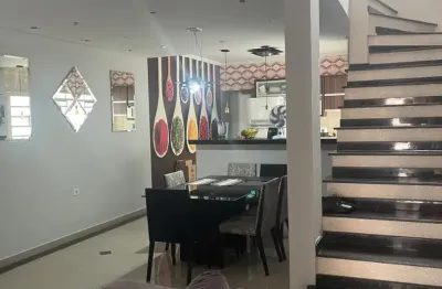 Oportunidade,  com excelente acabamento , com preço abaixo do valor de mercado ,sobrado 3 dormitórios com área de lazer com churrasqueira no galo branco.