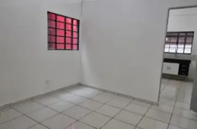 Preço  imbatível, próximo a super mercado , escola , açougue , farmácia etc