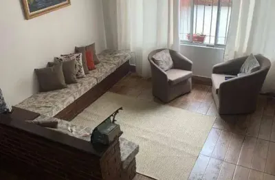 Casa com 2 quartos para alugar no Jardim Itapark Velho, Mauá 