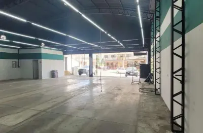 Galpão para locação no bairro independência, avenida emilio winther, 330m², mezanino 90,00m² – taubaté/sp