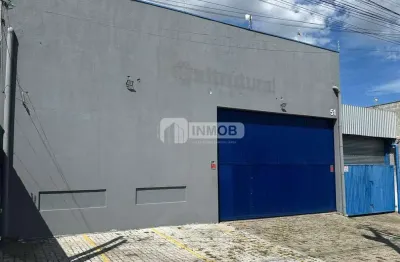 Galpão Industrial e Comercial para locação em Taubaté, 825m², Quinta das Frutas