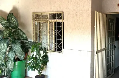 Oportunidade na qr 406 de samambaia, local valorizado e seguro.