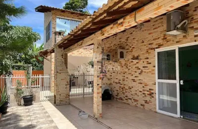 Casa com 4 quartos à venda na Rua Frei Valentim, Princesa do Mar, Itapoá