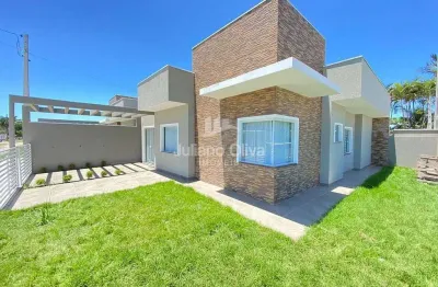 Casa à venda com 3 dormitórios e piscina  - barra do saí