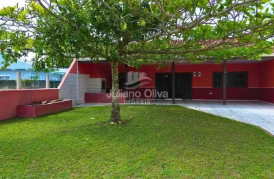 Casa com 3 quartos à venda na Rua R 290 Kalapagos, Barra do Sai, Itapoá