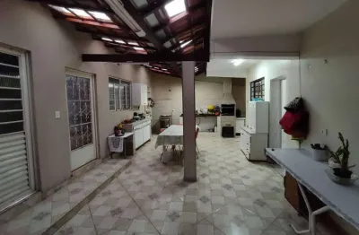 Sobrado com 4 dormitórios à venda, 196 m² por r$ 635.000,00 - jardim satélite - são josé dos campos/sp