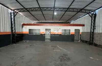 Casa para alugar na Avenida Professor Sebastião Paulo de Toledo Pontes, Vila Industrial, São José dos Campos