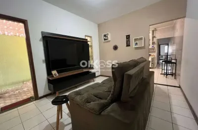 Casa com 2 quartos, Jardim Torrão de Ouro - São José dos Campos