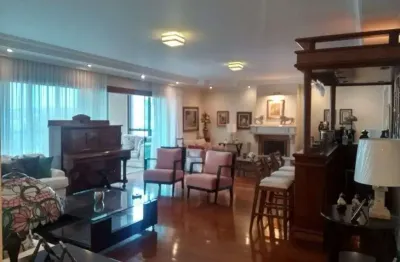 Lindo apartamento para venda com 425 m² com 4 suítes e 4 vagas de garagem no Cambuí - Campinas - SP