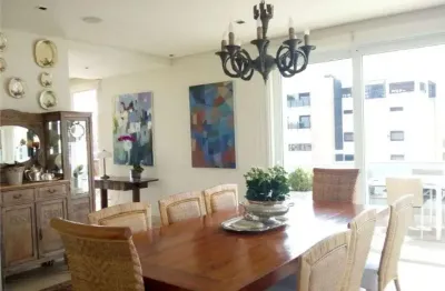 More em uma cobertura duplex com 375 m² com raia de 25m no miolo do cambuí - campinas - sp