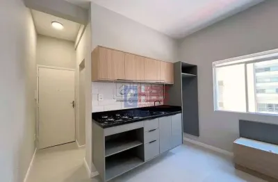 Apartamento Residencial à venda, Centro, São Paulo - AP0493.