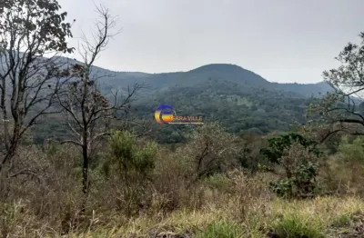 Terreno à venda no Condomínio Voturuna, Santana de Parnaíba 