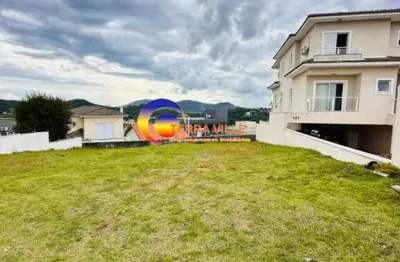 Lote em Condomínio Fechado para Venda em Santana de Parnaíba, Suru