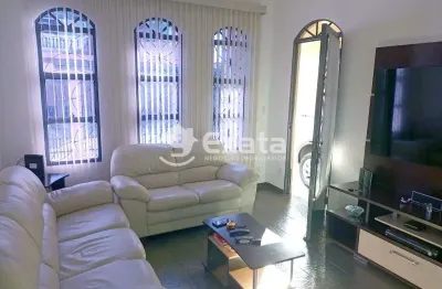 Casa terrea a venda com edicula na zona leste de sorocaba