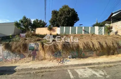 Terreno à venda na Rua Jorge Courbassier, 139, Vila Haro, Sorocaba