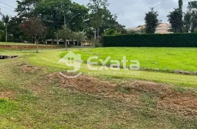 Terreno de esquina com 1.460 m2 totalmente plano no condominio vale do lago em sorocaba/sp