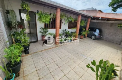 Casa com 3 quartos à venda na Rua Deputado Cássio Ciampolini, 226, Jardim Maria Eugênia, Sorocaba