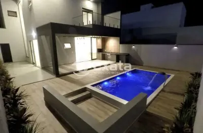 Sobrado a venda na zona industrial com 3 quartos todos suites no condominio campos do conde em sorocaba/sp!