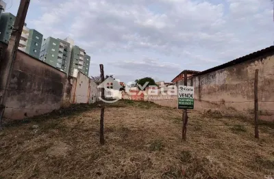 Terreno à venda na Alameda Professor Mário de Almeida, 916, Cidade Jardim, Sorocaba