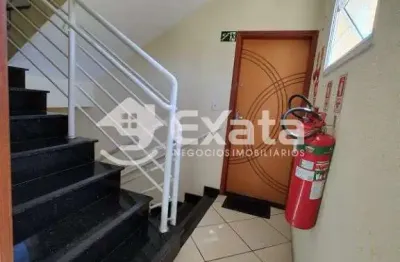 Apartamento com 3 quartos para alugar na Vila Hortência, Sorocaba 