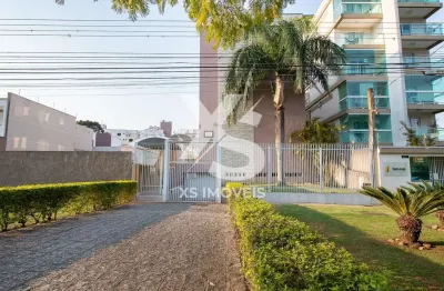 Apartamento 3 quartos sendo 1 suíte, 1 vaga livre água verde pertinho do batel.