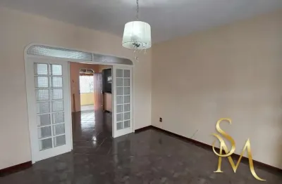 Belissima casa  com dois dormitorios  e vaga de garagem em palhoça/sc.