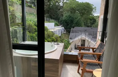 Casa com 3 quartos à venda na Av. Presidente Castelo Branco,, Jardim Belvedere, Campos do Jordão