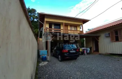 Casa com 5 quartos à venda no Centro, Guabiruba 
