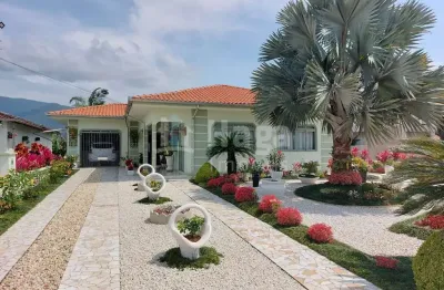 Casa com 3 quartos à venda no Centro, Canelinha 