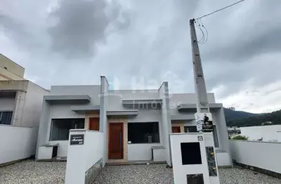 Casa geminada  à venda no bairro limeira em brusque/sc