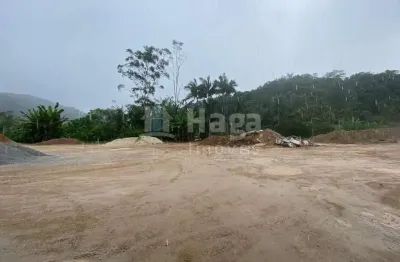 Terreno urbano à venda no bairro são pedro em brusque/sc