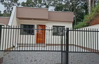 Casa geminada à venda no bairro águas claras em brusque/sc
