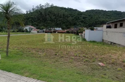Terreno à venda no Bateas, Brusque 